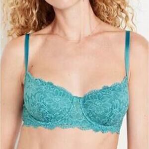 Old Navy Parisian Green Lace Underwire Balconette Bra
